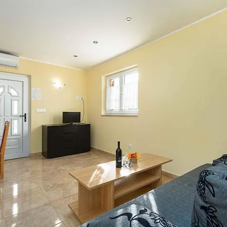 In - Istrien 44236 Porec